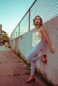 土豪免费影视：畅享海量高清影片，尽情追剧不花一分钱！